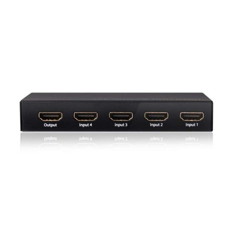 CLUB3D HDMI™ 2.0 UHD 4K60Hz SwitchBox 4 ports and included IR Remote control CSV-1370